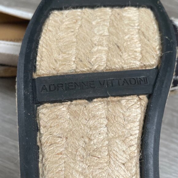 Adrienne Vittadini Women's Size 7.5M Black/Tan/White Stripe Slip on Casual Flats - Picture 12 of 12